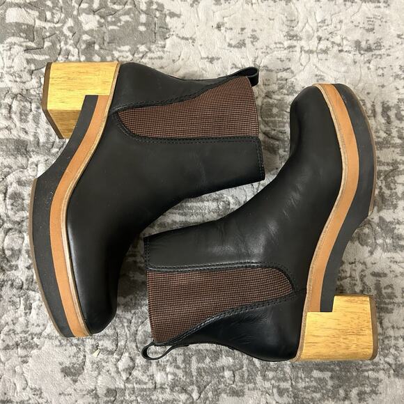 Anthropologie Shoes - Anthropologie Bernardo Shawnee Boots Women’s Size 8